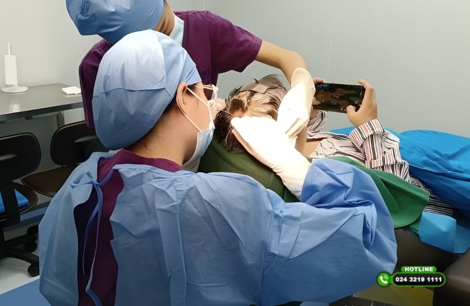 Bác sĩ cấy tóc Thượng Hải có được cấp phép tại Việt Nam không?