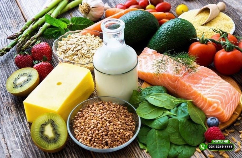 Nguyên nhân bị rụng tóc nhiều và nổi mụn là do nội tiết tố?