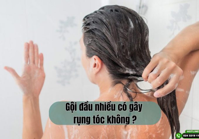 [Góc giải đáp]: Gội đầu thường xuyên có gây rụng tóc?