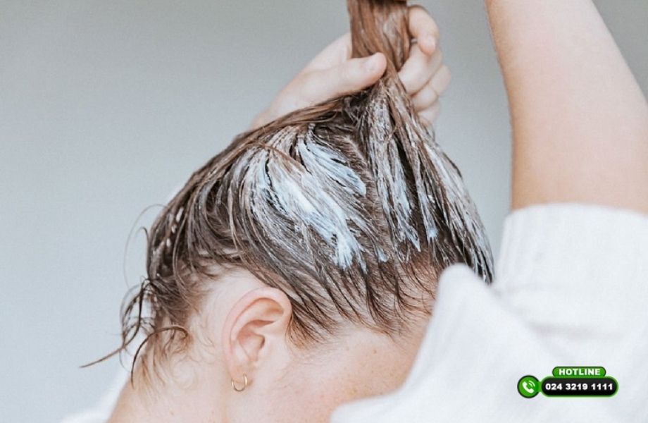 Da đầu tổn thương sau khi tẩy tóc: Cảnh báo từ chuyên gia
