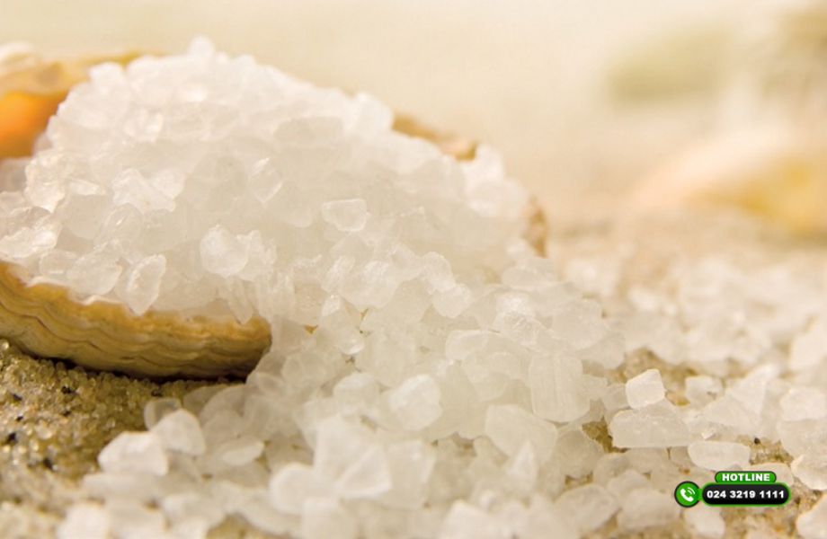 Đầu rụng tóc gội gì tốt cho tóc? 7 cách gội đầu giúp làm sạch gàu, kích thích mọc tóc