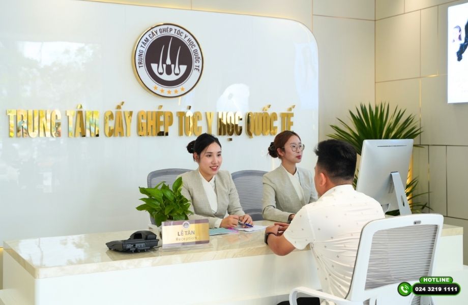 Bác sĩ Lê Quang Vương Trung tâm Cấy tóc Y học Quốc tế: Hồ sơ chuyên môn và những điều cần biết